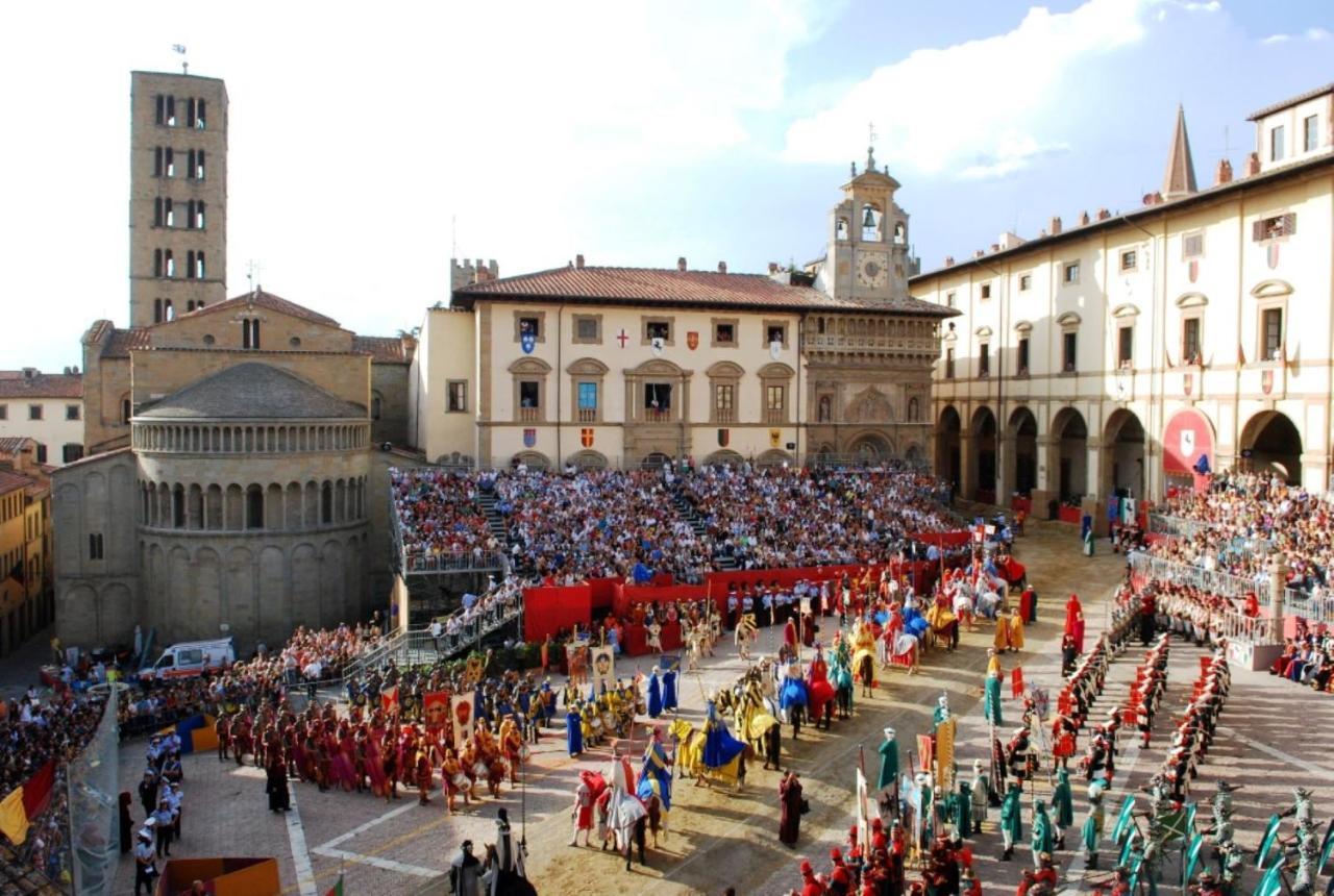 Antico Borgo Frosini Villa Arezzo Bagian luar foto